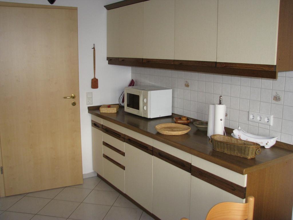 Arnold Apartment